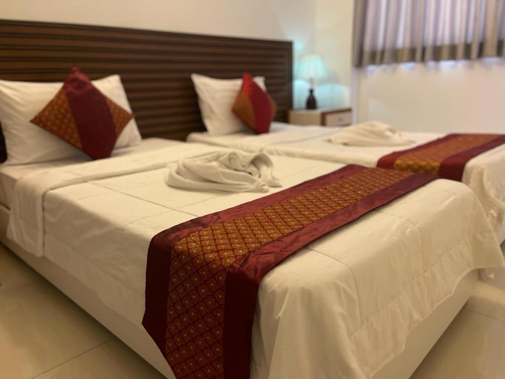 Hotel Hs Miracle Grand à Hulhumalé Extérieur photo